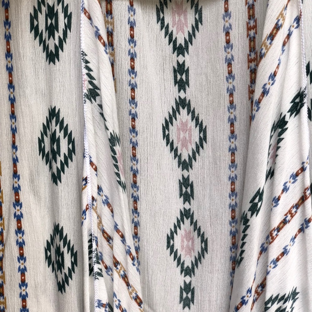 White Aztec Shirley Small NWT HTF